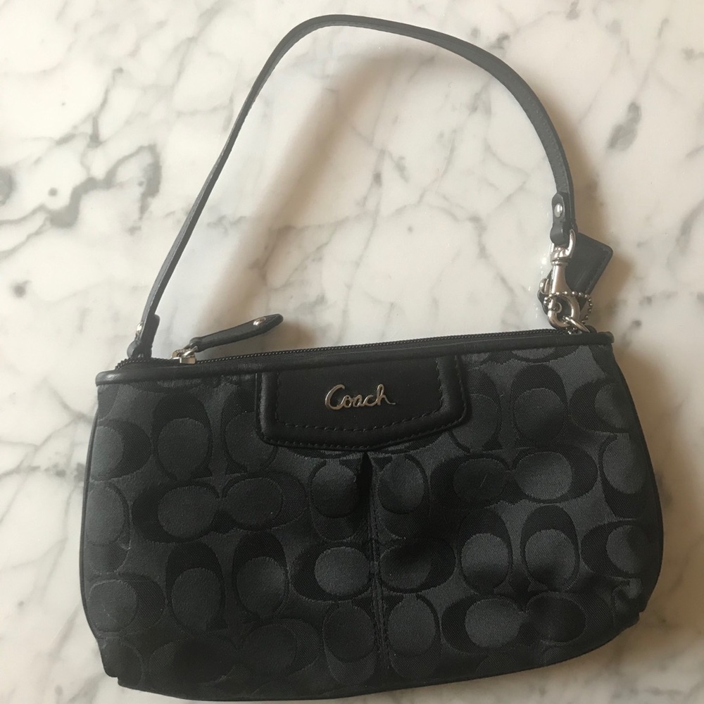 Coach black shoulder bag
